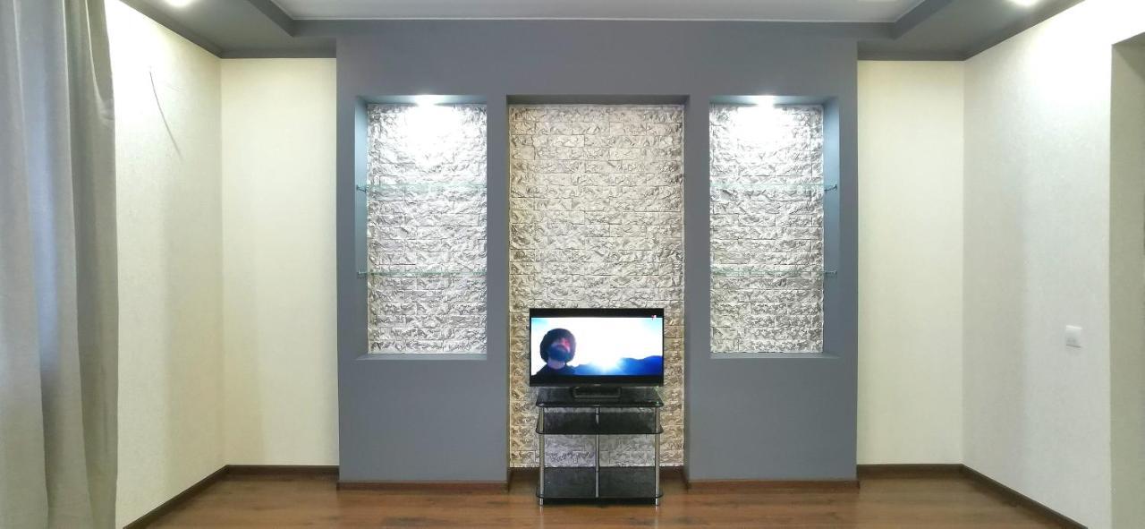 Lavina Apartments Sumy Luaran gambar